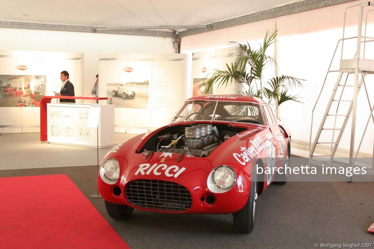 RM Auction - Ferrari Leggenda e Passione